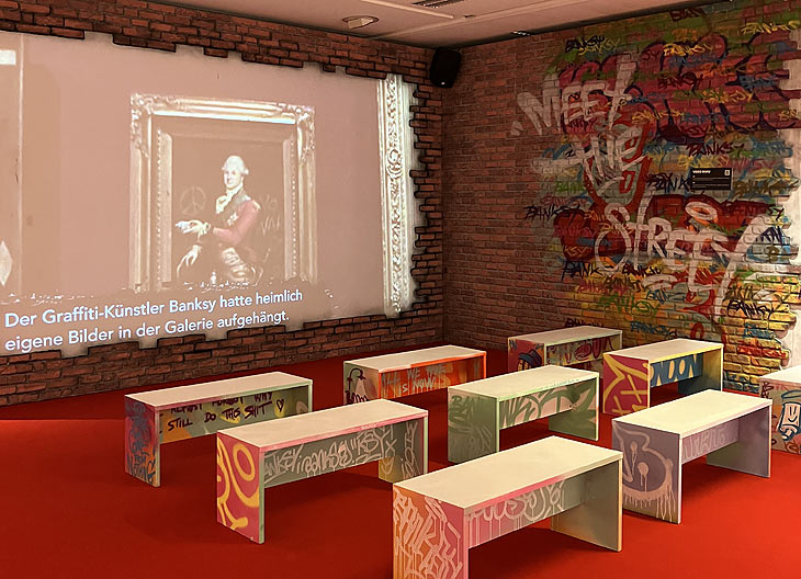 „House of Banksy – An Unauthorized Exhibition" ab 14.06.2024 im B-TWEEN, dem Untergeschoss des ehemaligen Galeria Kaufhof am Stachus (©Foto: Marikka-Laila Maisel) 